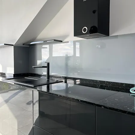 Lichtdurchflutetes Designer-loft