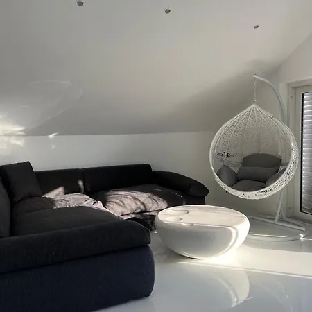 Lichtdurchflutetes Designer-loft شقة Oberteuringen